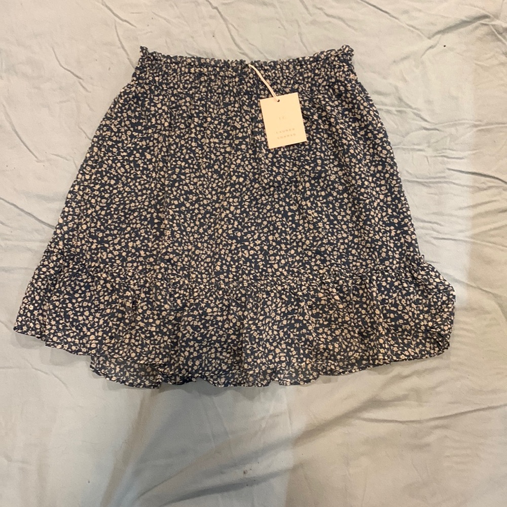 Fall/Spring mini skirt